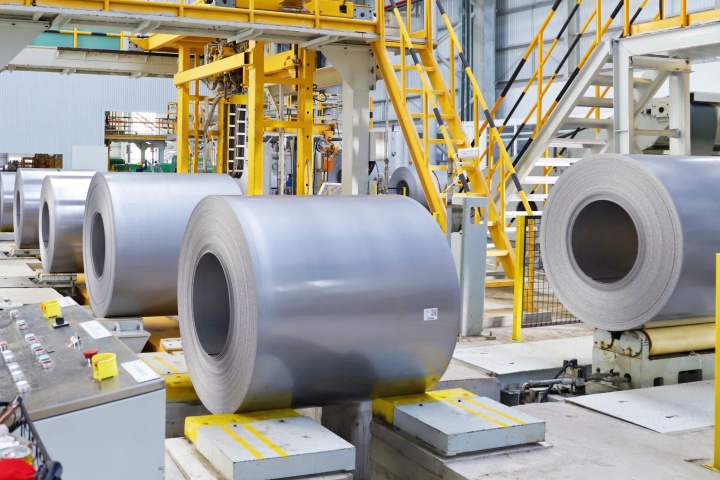 1.酸洗钢，目前可生产低碳钢、搪瓷钢、高强钢、碳素结构钢共4大类产品。用于：涂镀基板、汽车零部件、摩托车零部件、锅炉散热片、其他用途 (1)