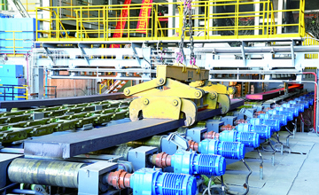 柳钢中金公司2号板坯连铸机试生产成功